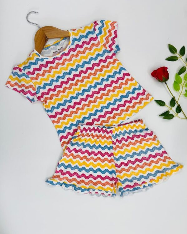 Girls Multicolor Wavy Stripe Top & Frill Shorts Set – Premium Cotton Jersey